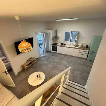 Emvatis Luxury E1 * Kythnos