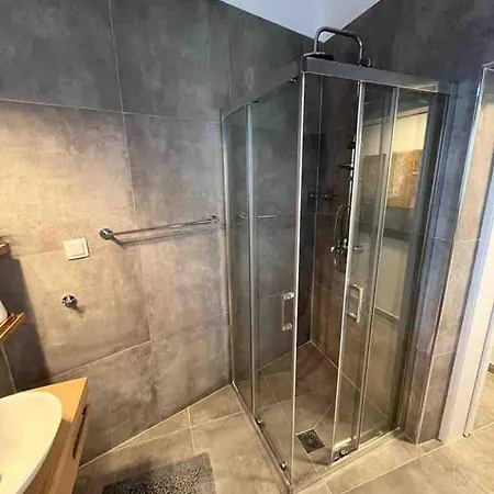 Emvatis Luxury E1 * Kythnos